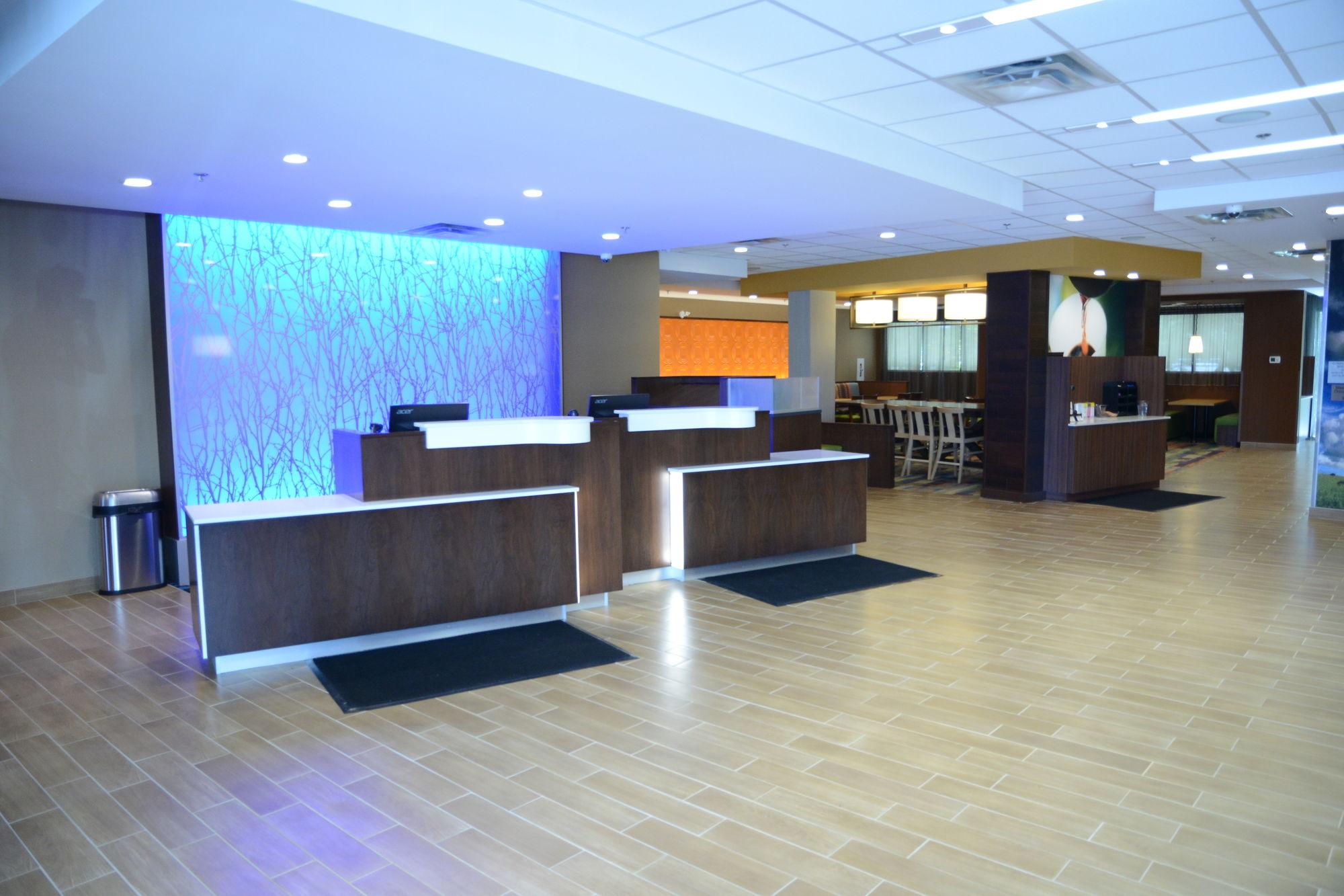 Fairfield Inn & Suites By Marriott Edmonton North Экстерьер фото