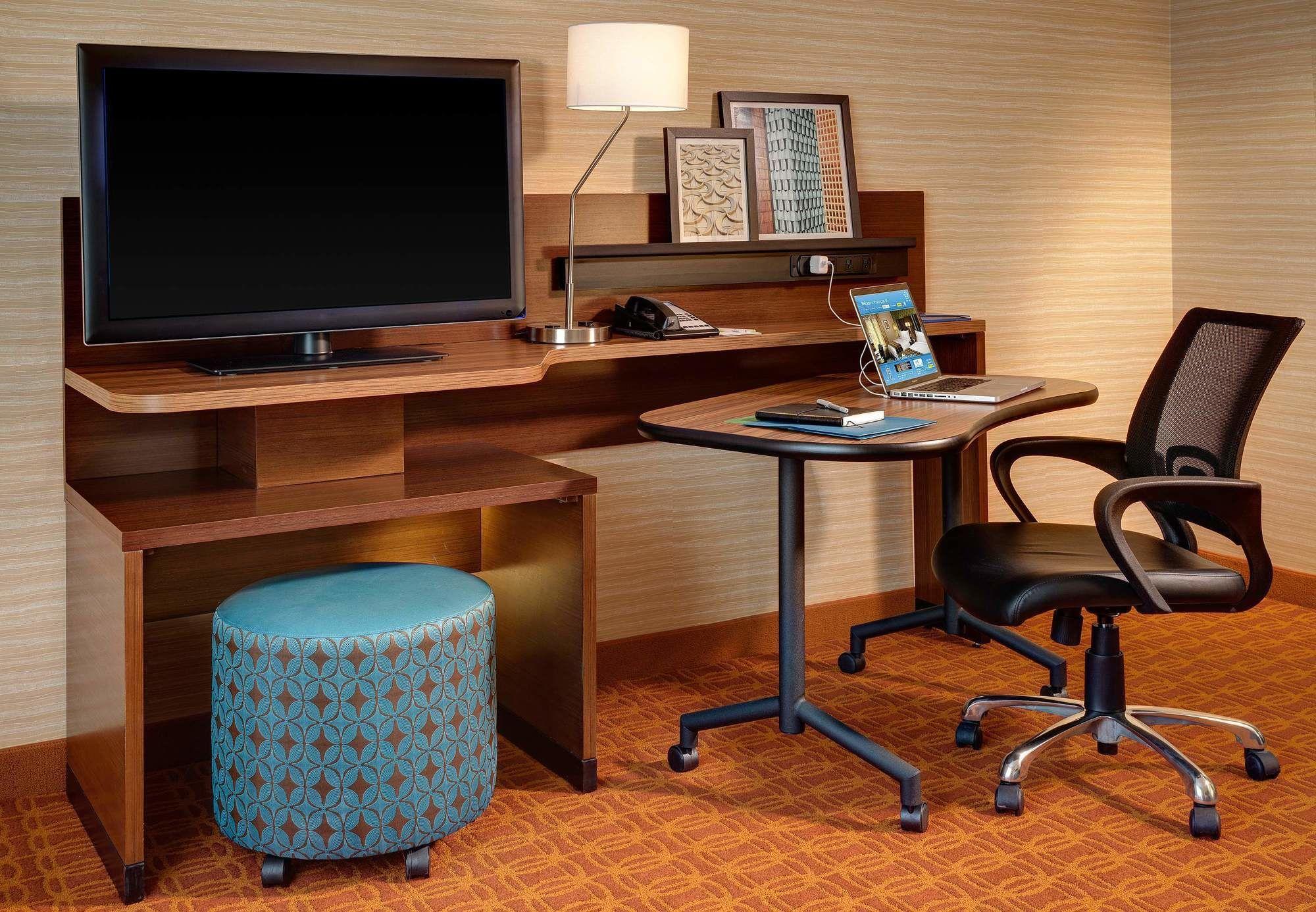 Fairfield Inn & Suites By Marriott Edmonton North Экстерьер фото