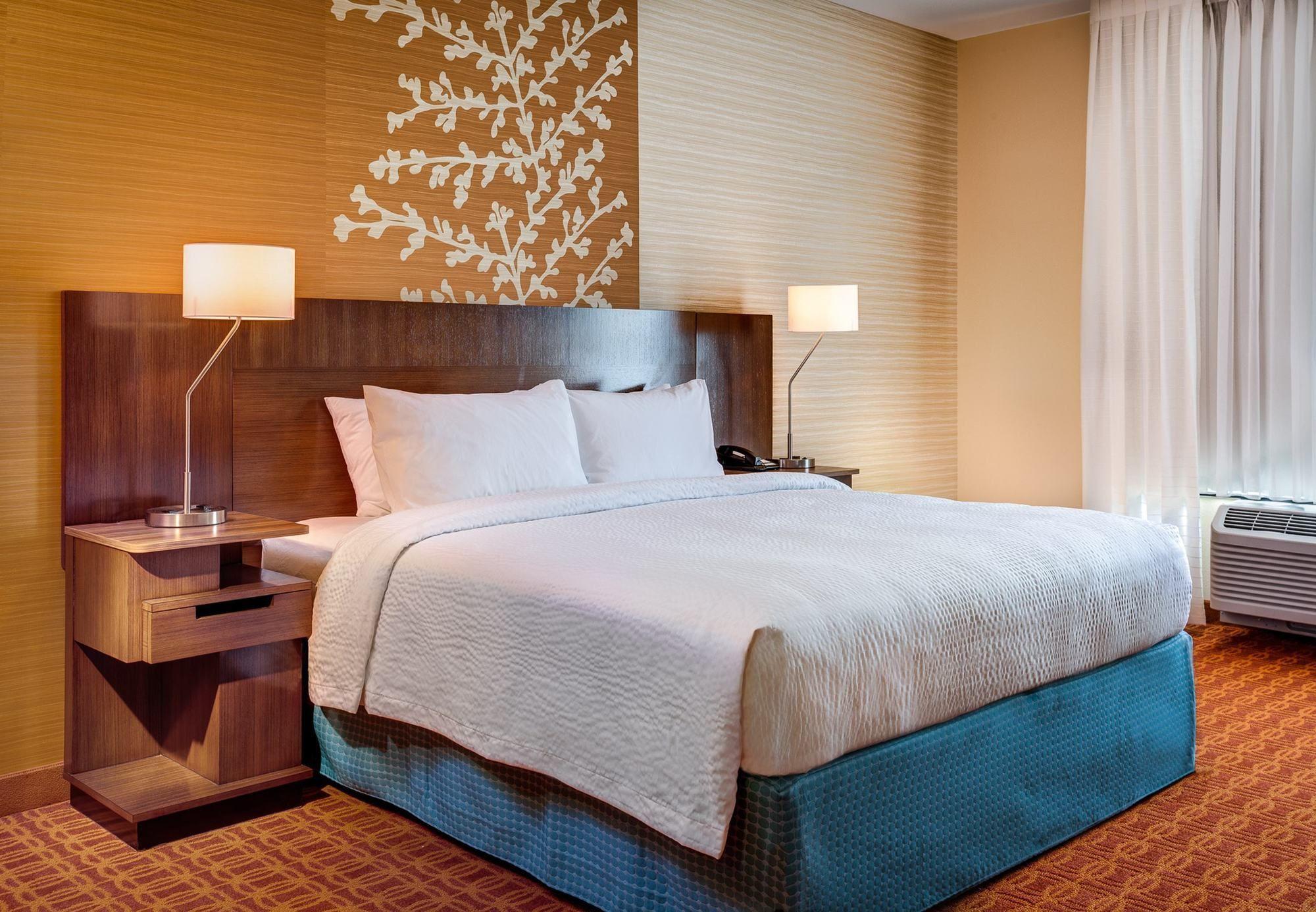 Fairfield Inn & Suites By Marriott Edmonton North Экстерьер фото