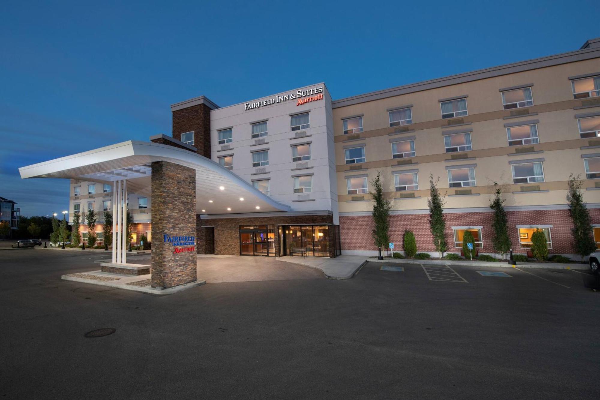 Fairfield Inn & Suites By Marriott Edmonton North Экстерьер фото