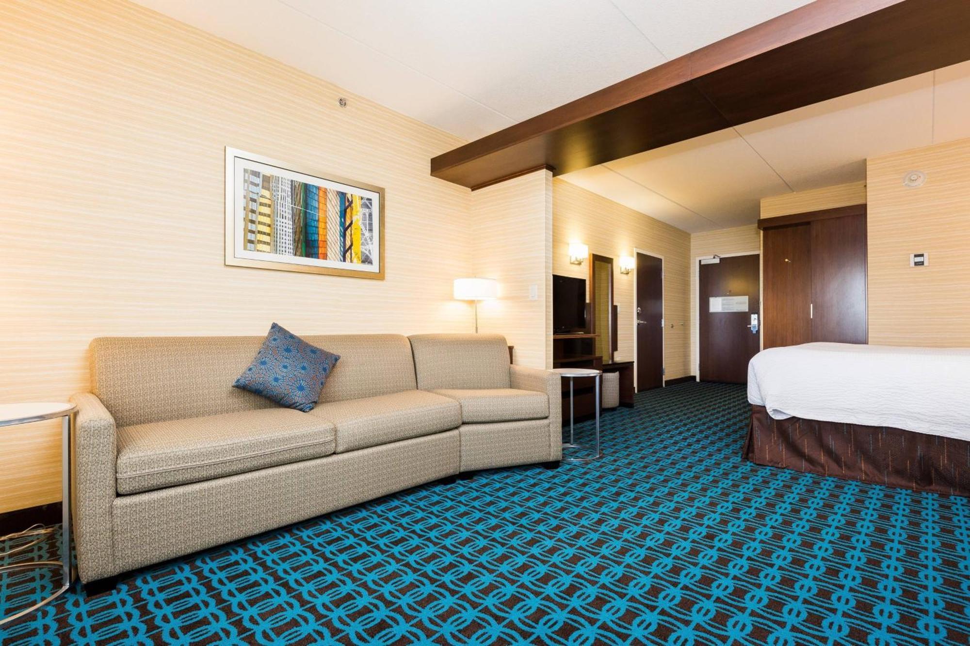 Fairfield Inn & Suites By Marriott Edmonton North Экстерьер фото